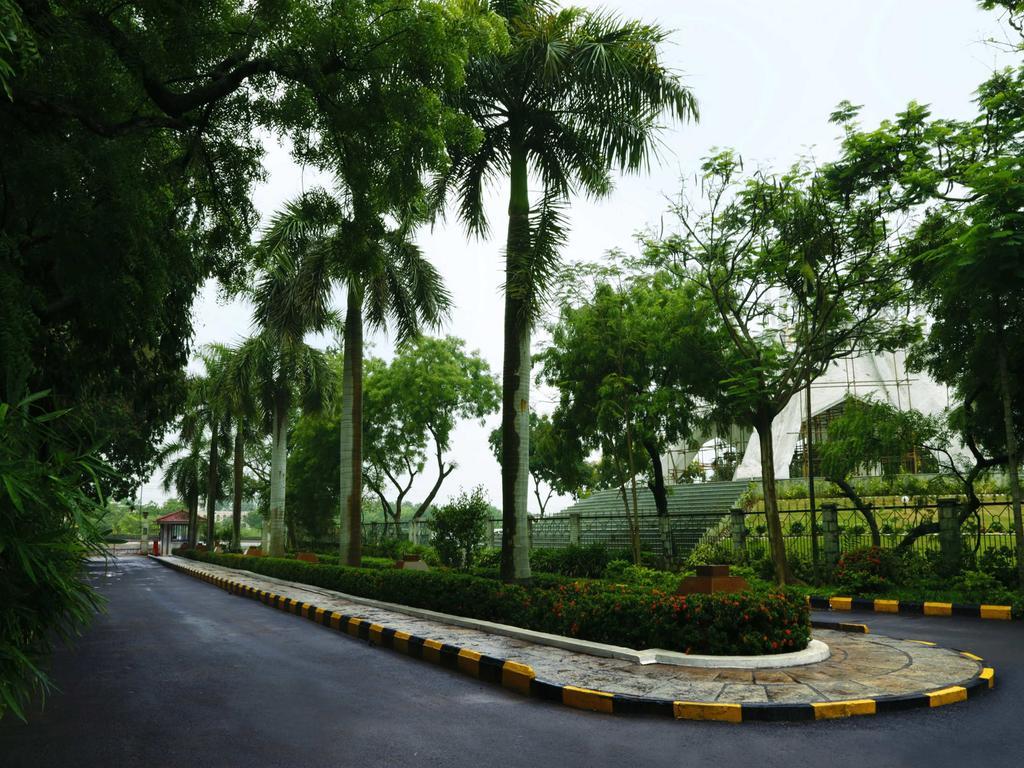 Pleasant Days Resort Chembarambakkam Lake Екстериор снимка