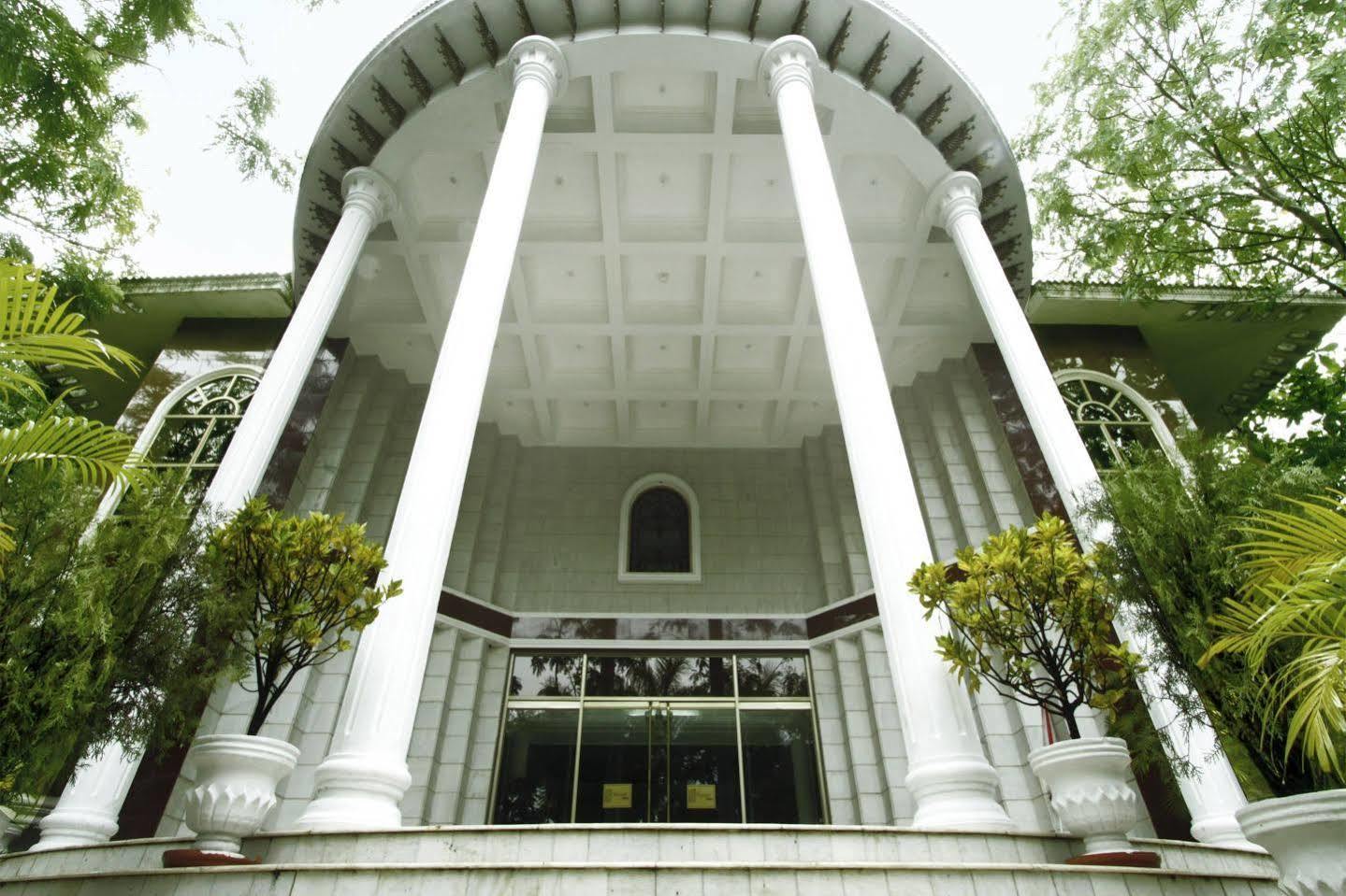 Pleasant Days Resort Chembarambakkam Lake Екстериор снимка